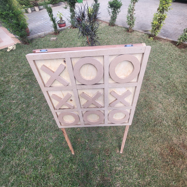 Giant Lawn Tic-Tac-Toe